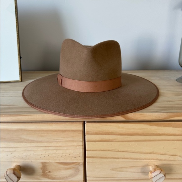 Lack of Color Teak Rancher - Picture 6 of 7